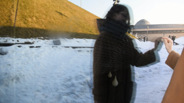 Sto razy, (Materializacja Niematerialnego), kadr video, Angelika Szczepaniak, 2016